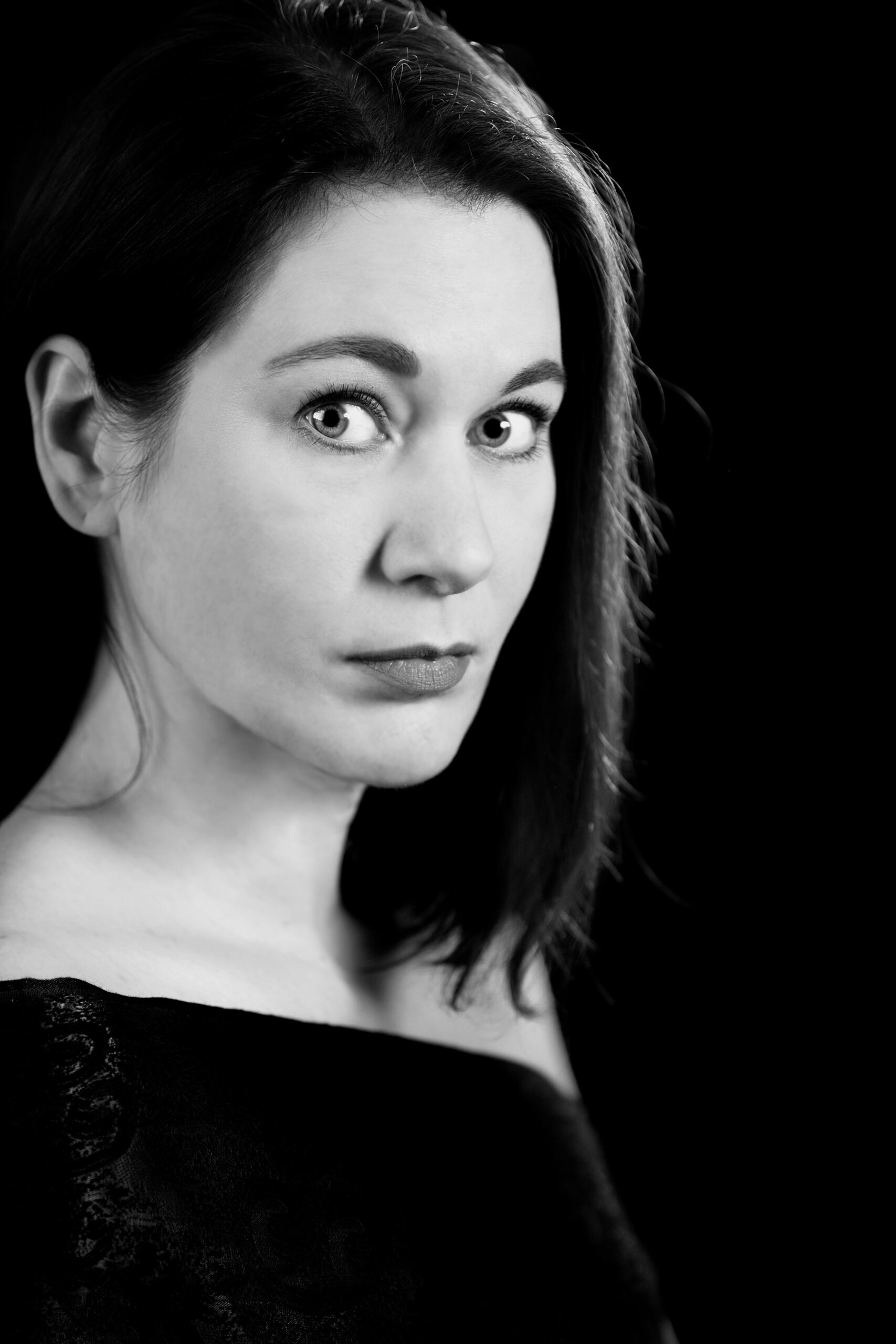 Senf, Lora – The Bram Stoker Awards